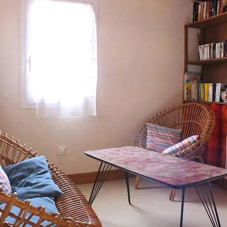 Сasa de vacaciones Maison Près La Rémigeasse Avec Jardinet - Fr-1-246a-201